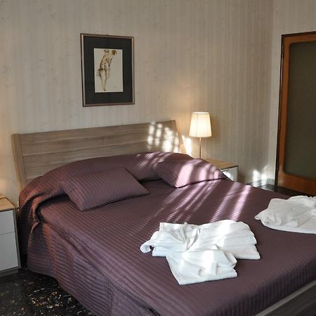 B&B Villa Marsa Bologna Ruang foto