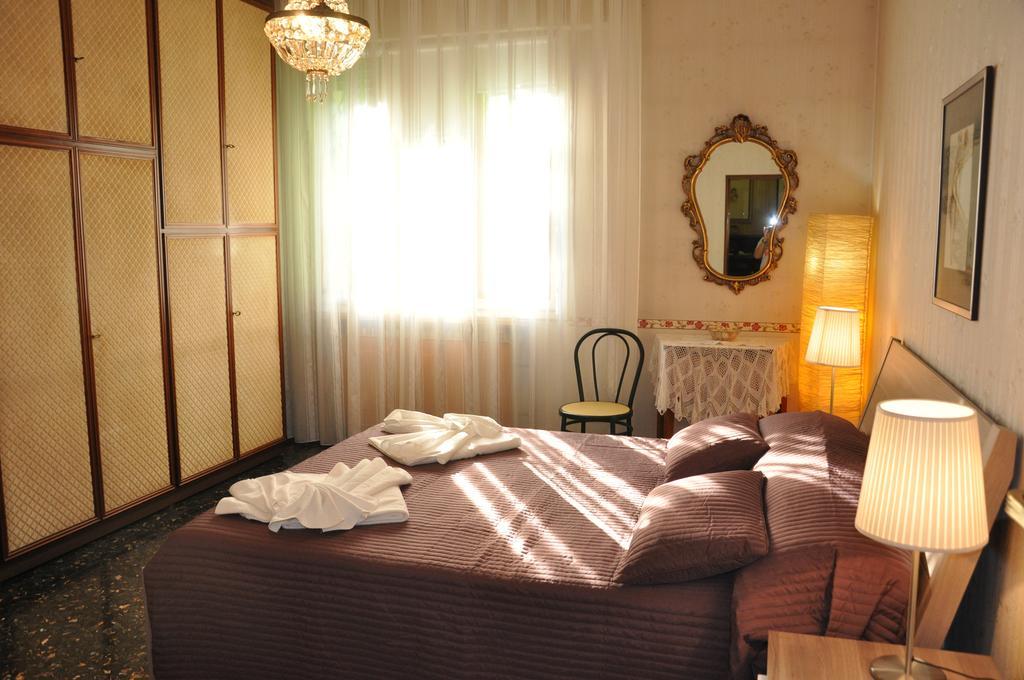 B&B Villa Marsa Bologna Ruang foto