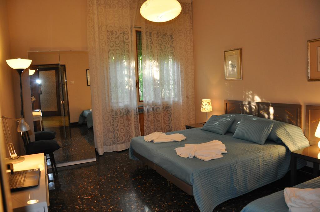 B&B Villa Marsa Bologna Ruang foto
